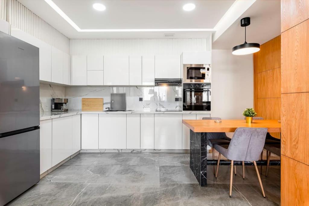 Modern And Luxurious Apartment Рабат Екстер'єр фото
